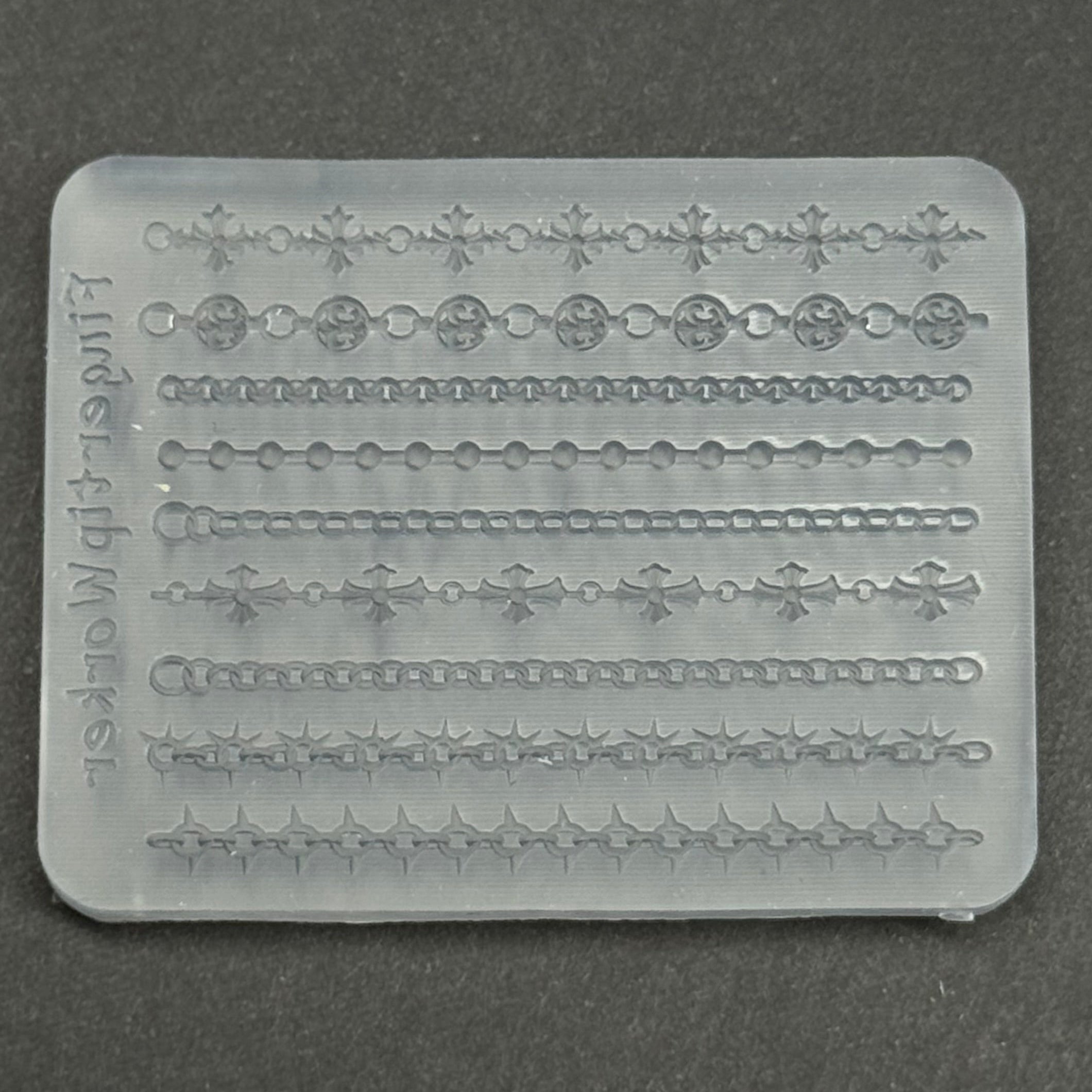 02 Mold